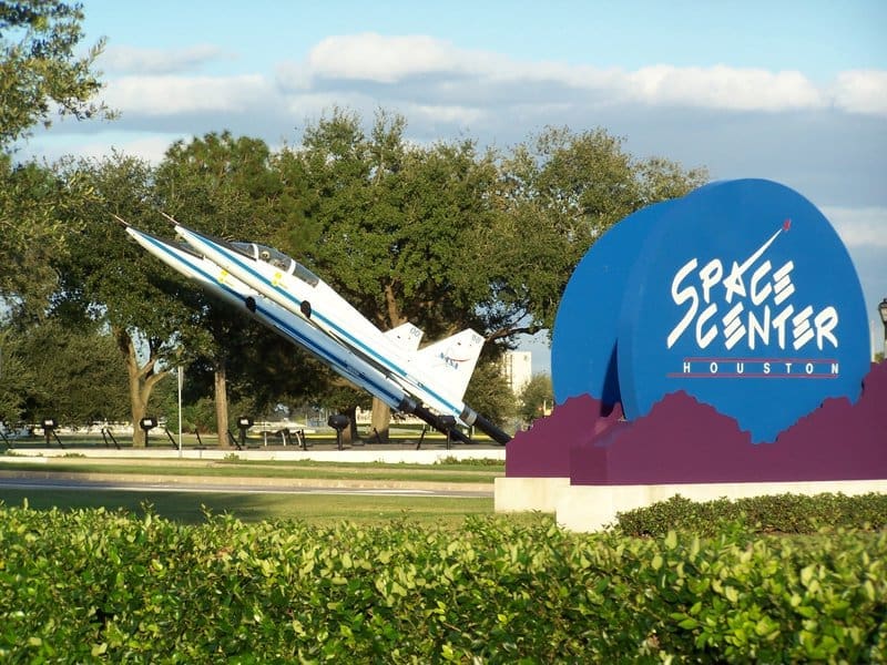 Houston’s Memorial Day Weekend Guide — The Coronavirus Cannot Stop All the Fun
