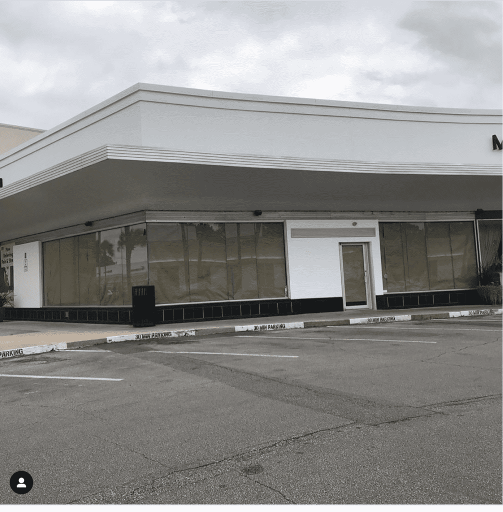 Houston’s Most Infamous Starbucks Suddenly Shutters for Good — H-Town’s Wacky Icons Keep Departing