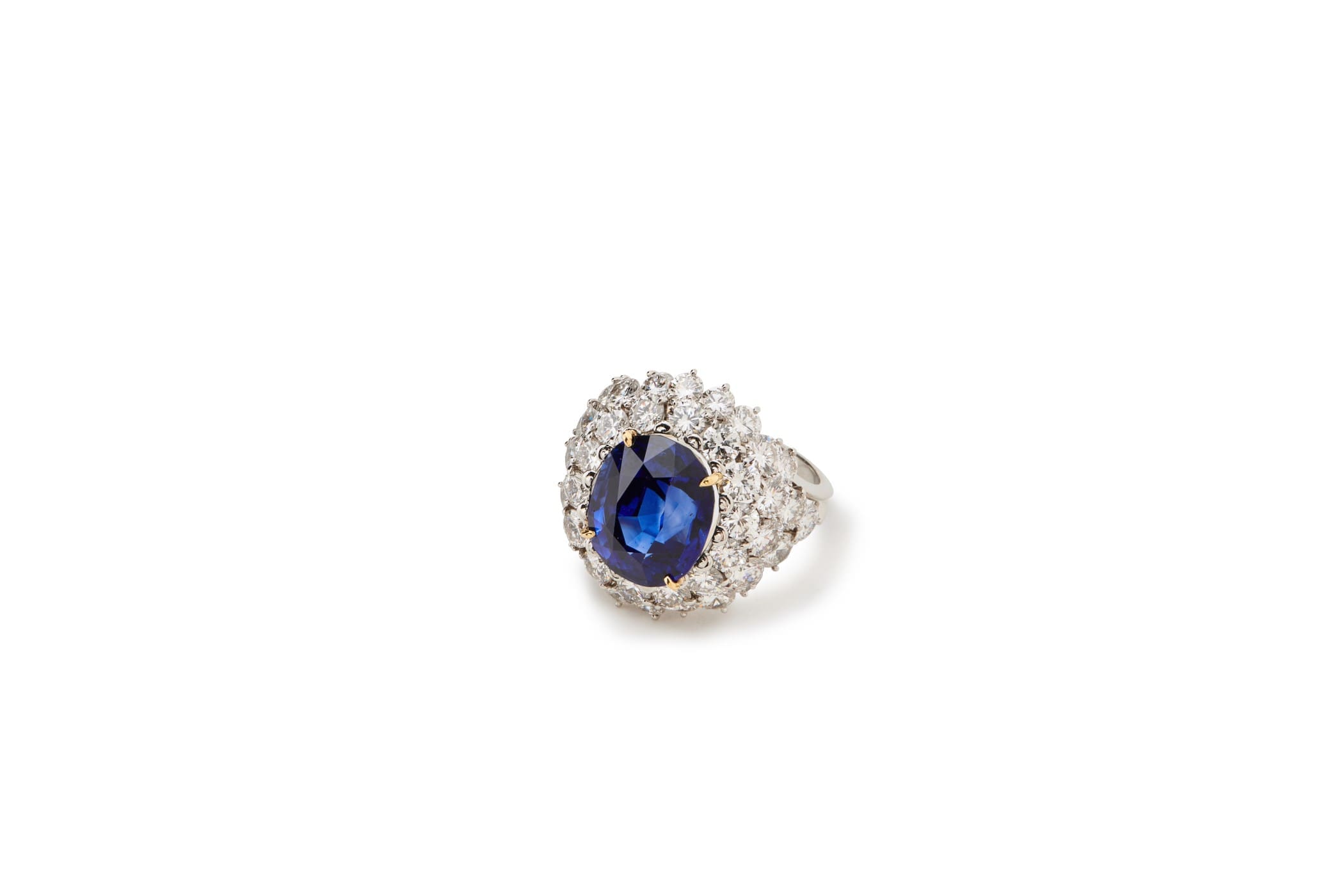 A stunning sapphire and diamond ring.