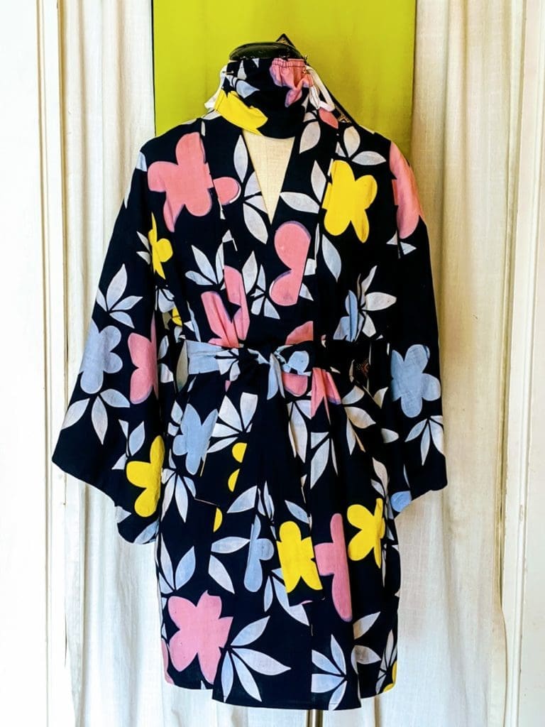 Kimono Zulu's reimagined vintage mod floral kimono with matching mask and belt