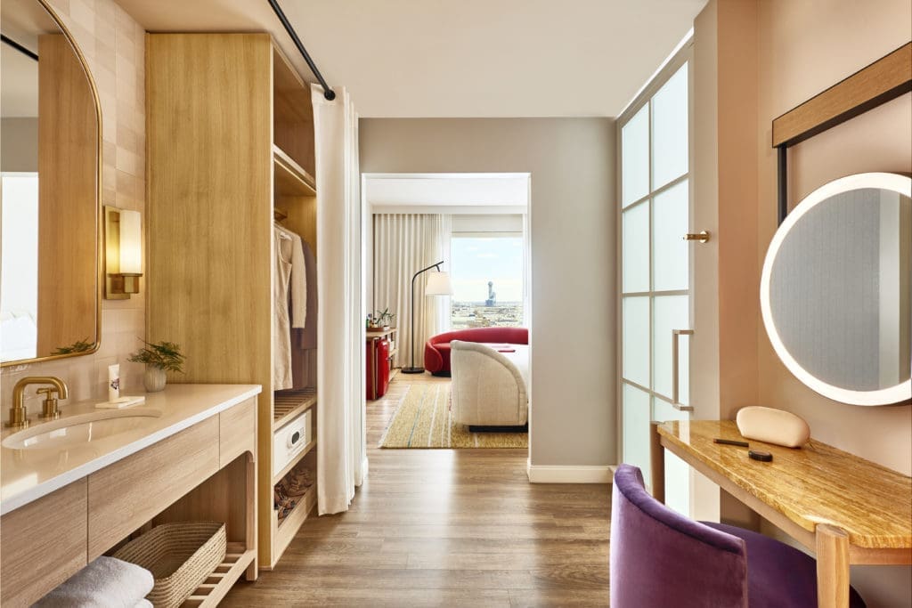 Gorgeous wood and other natural materials give the Chamber King suite a spa-like feel.