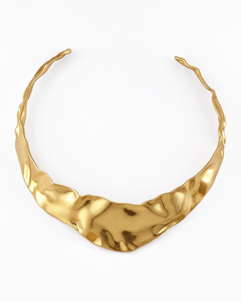Kendra Scott's fall collection includes attention-getting necklaces that dial up the sexy.