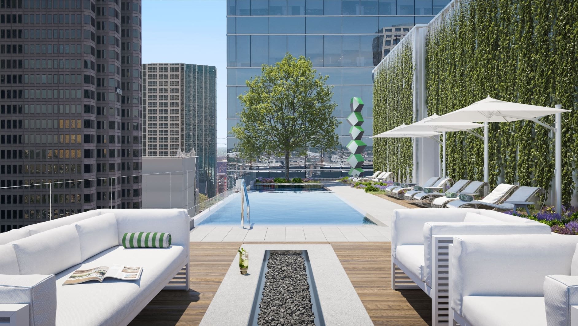 Rooftop pool (Photo by Jennifer Wasserman)