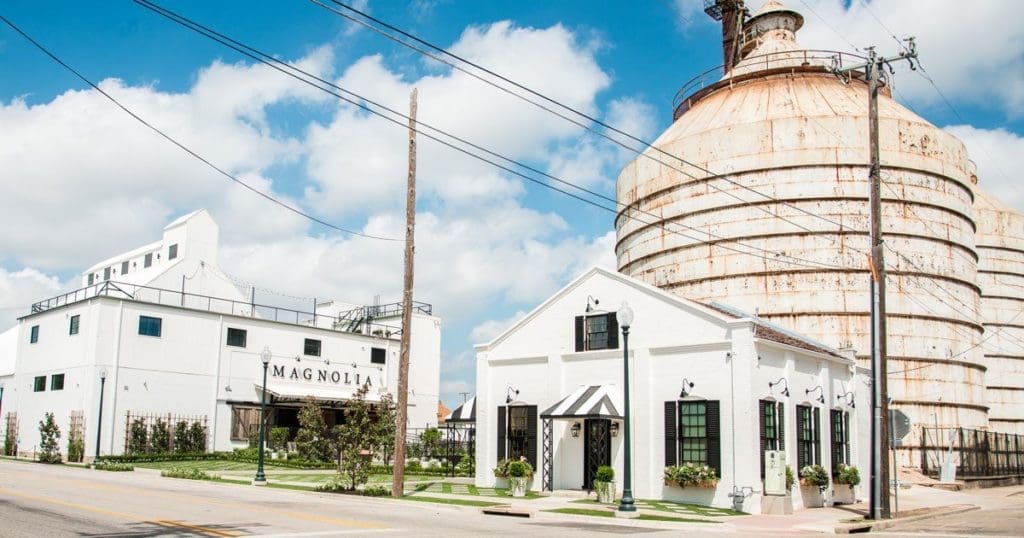 Five Dreamy Destinations Just a Day Trip from Dallas — From Wildlife Safaris to Nature-Filled Escapes