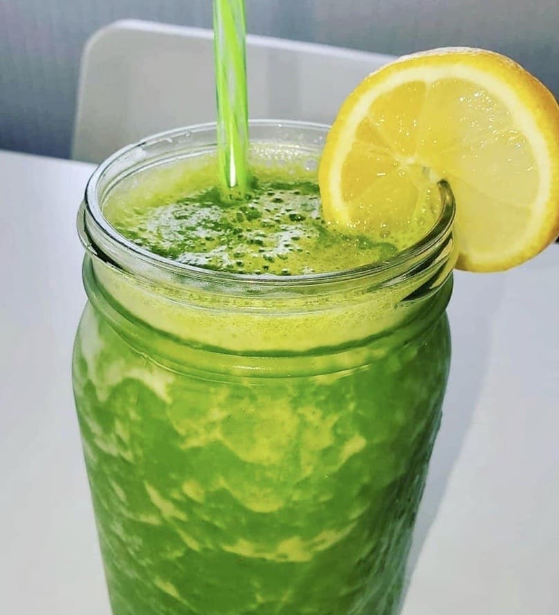 Healthy green smoothie, just one of many at Belenty's.