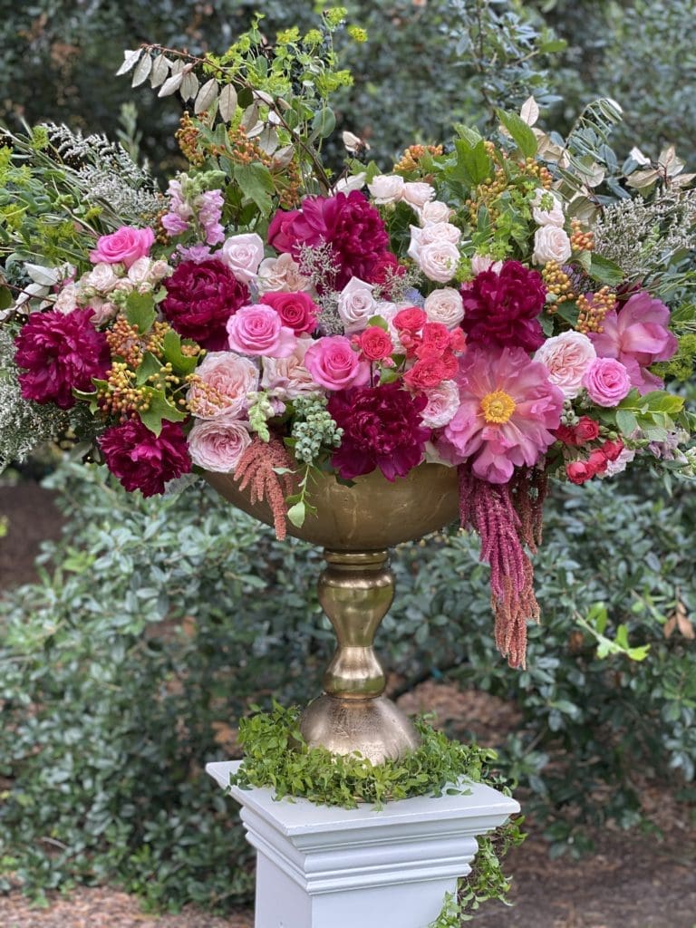 Flowers for an outdoor wedding at The Houstonian are created by Sage 'n' Bloom at The Houstonian. (Courtesy photo)
