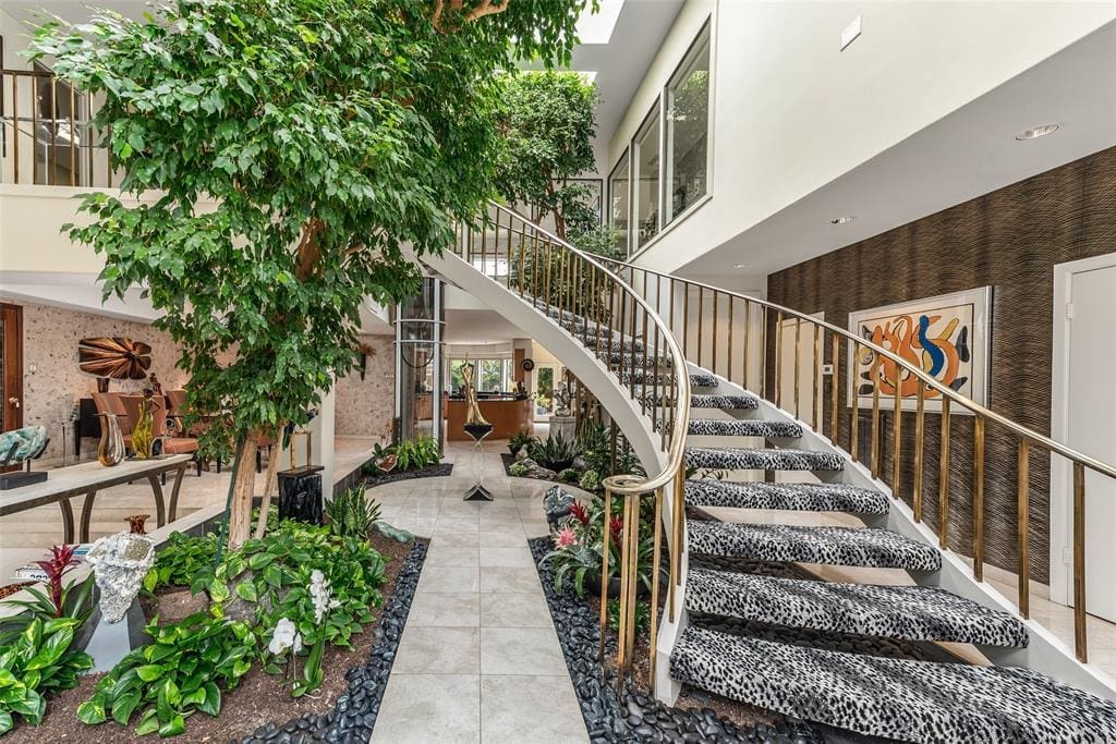 2504 Inwood Houston