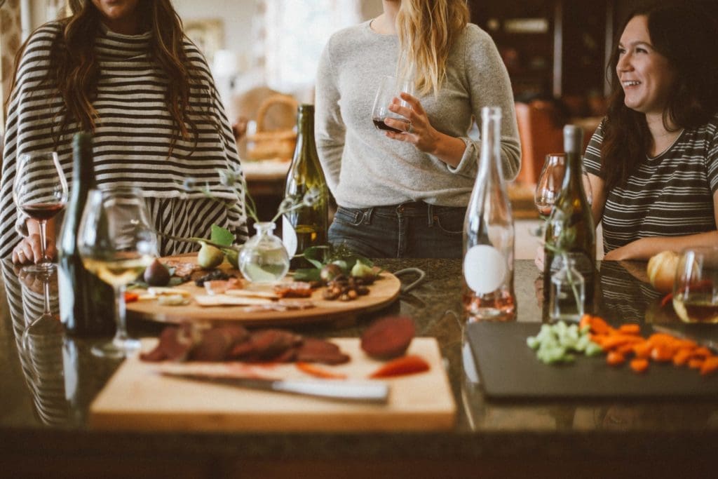 New Dallas Wine Bar and Market Brings 200 Different Wines and Chef-Driven Menu to University Park