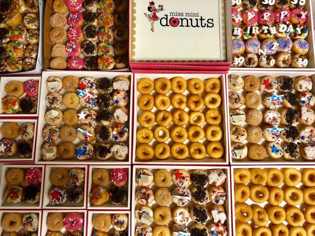 Kim Kardashian’s Favorite Donut Shop Opens its First Houston Location Inside a Funky Heights Restaurant — Miss Mini is Here
