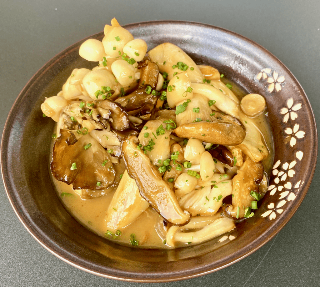 Mushrooms – 1751 Sea and Bar