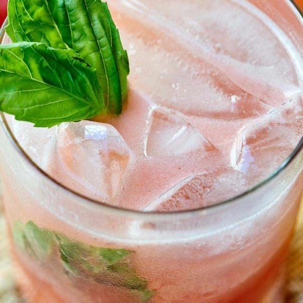 Strawberry Basil Jalapeño Refresher