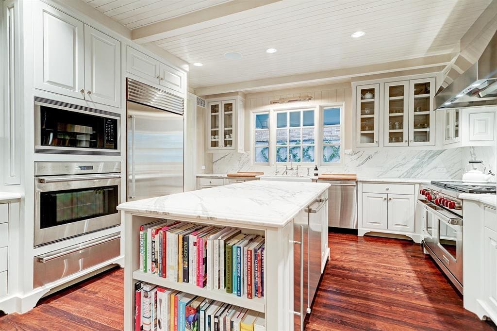 3202 Reba Drive listed for $3,995,000 with Laura Sweeney of Compass