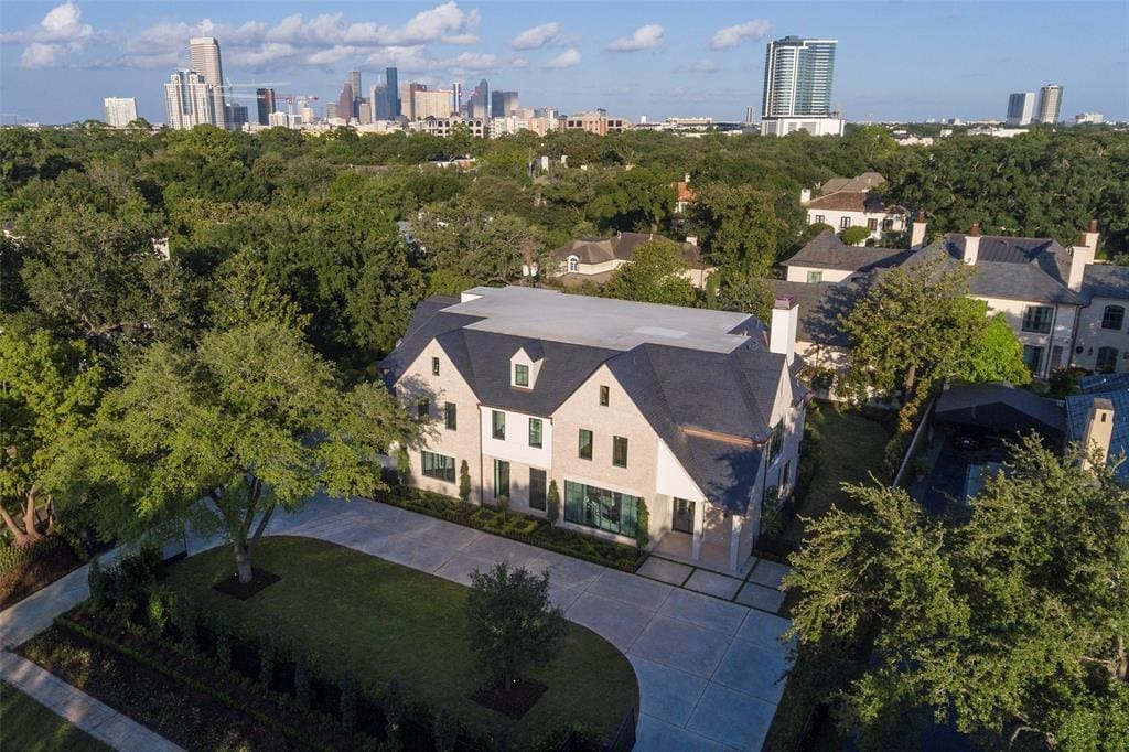 Al Ross Luxury Home at 1059 Kirby Drive