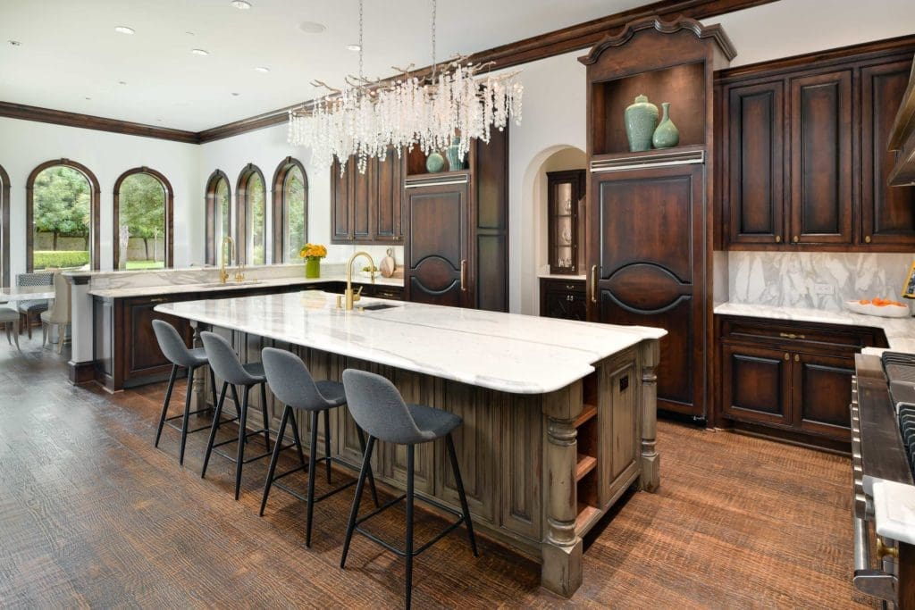 Spacious kitchen.