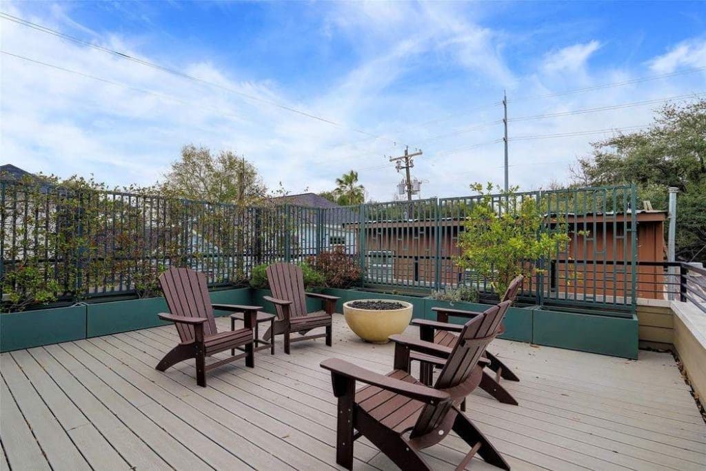 The roof terrace