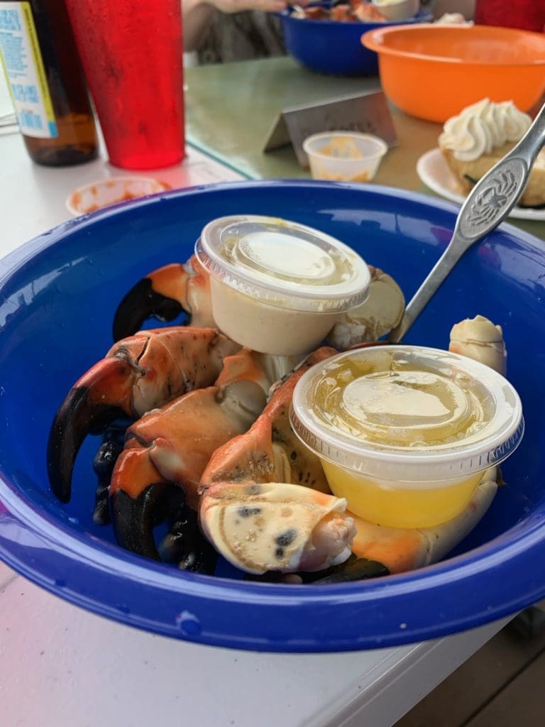 What the restaurants on the water in Everglades City lack in ambiance, they make up for in crappy goodness. (Photo by Tarra Gaines)