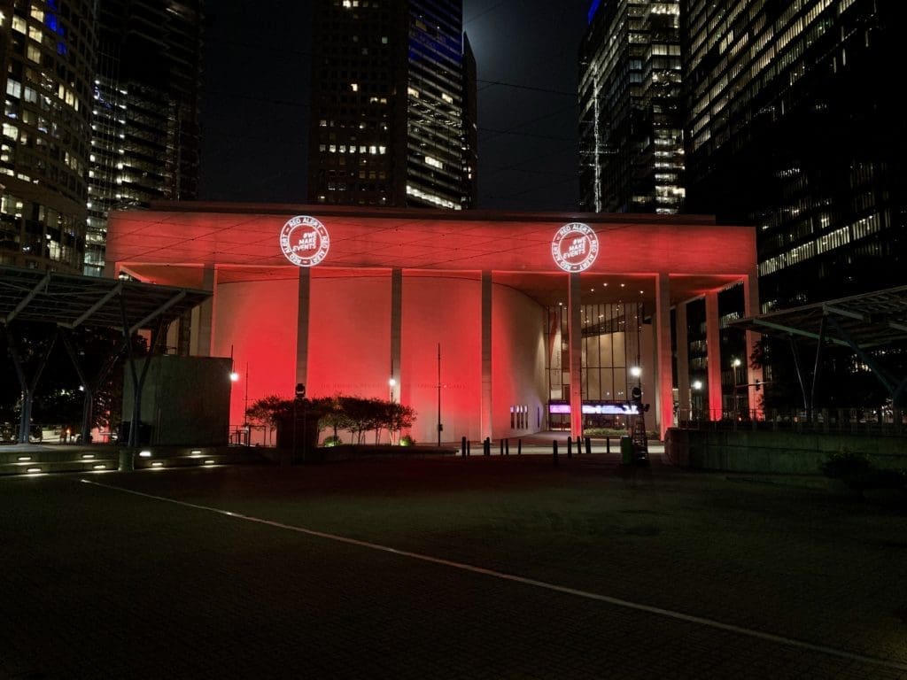 Jones Hall lights up in red in honor of the entertainment industry. (Houston First photo)