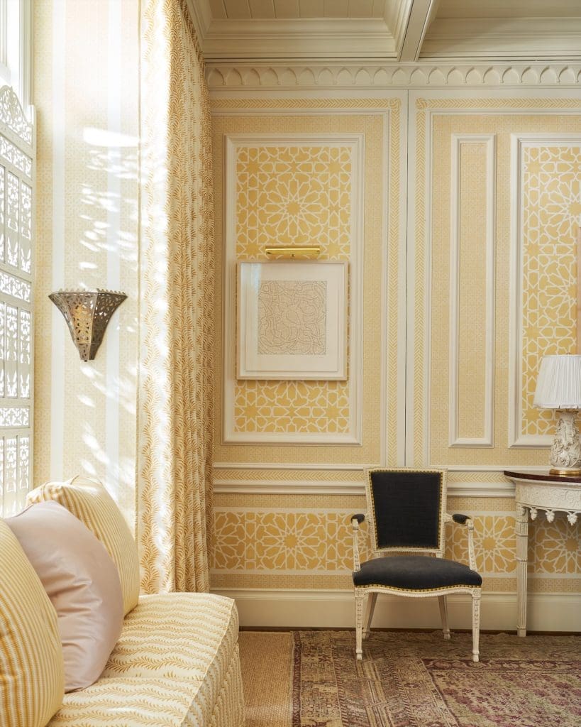 Dining room designed by Cathy Kincaid. (Photo by Stephen Karlisch)
