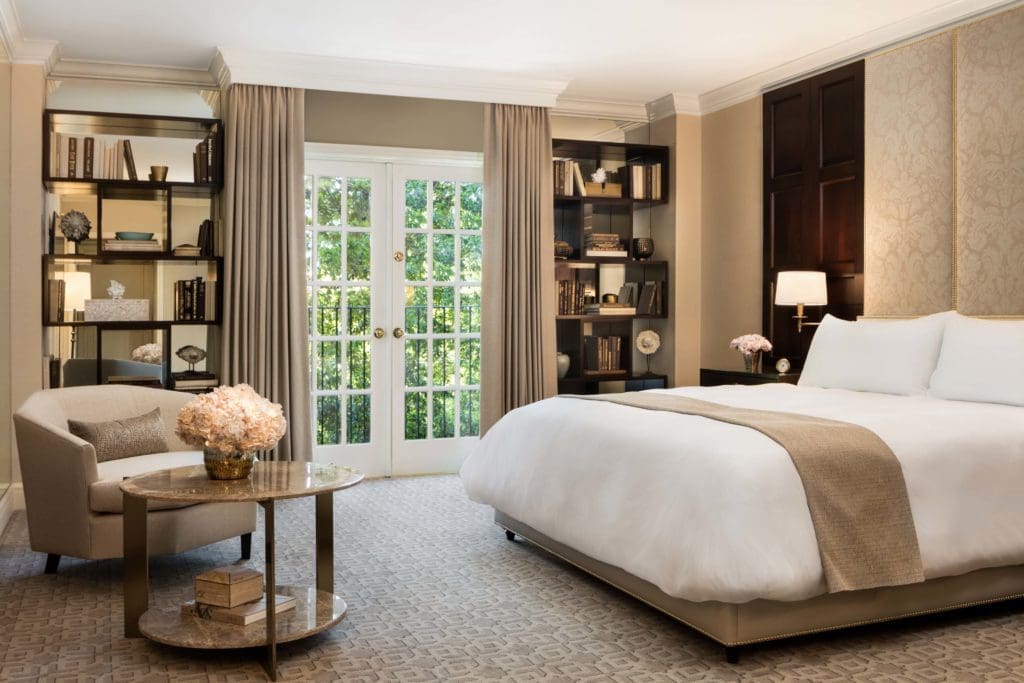 Grand Deluxe bedroom.