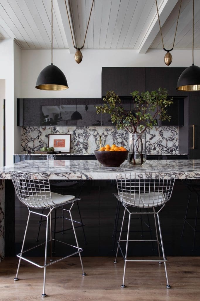 Winning Entry, Residential Interior Design Over 3,500 Square Feet: Kevin Spearman Design Group (photo by Kerry Kirk)