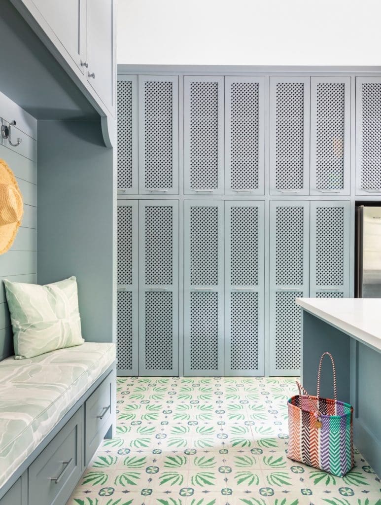 Winning Entry, Use of Small Space (Tie): Creative Tonic Design, (photo by Julie Soefer)