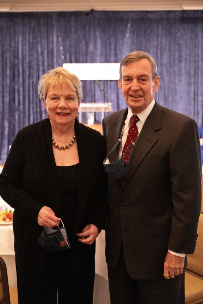 Janet Redeker, Rich Walton at the Houston Hospice Laura Lee Blanton Community Spirit Award dinner. (Photo by Daniel Ortiz)