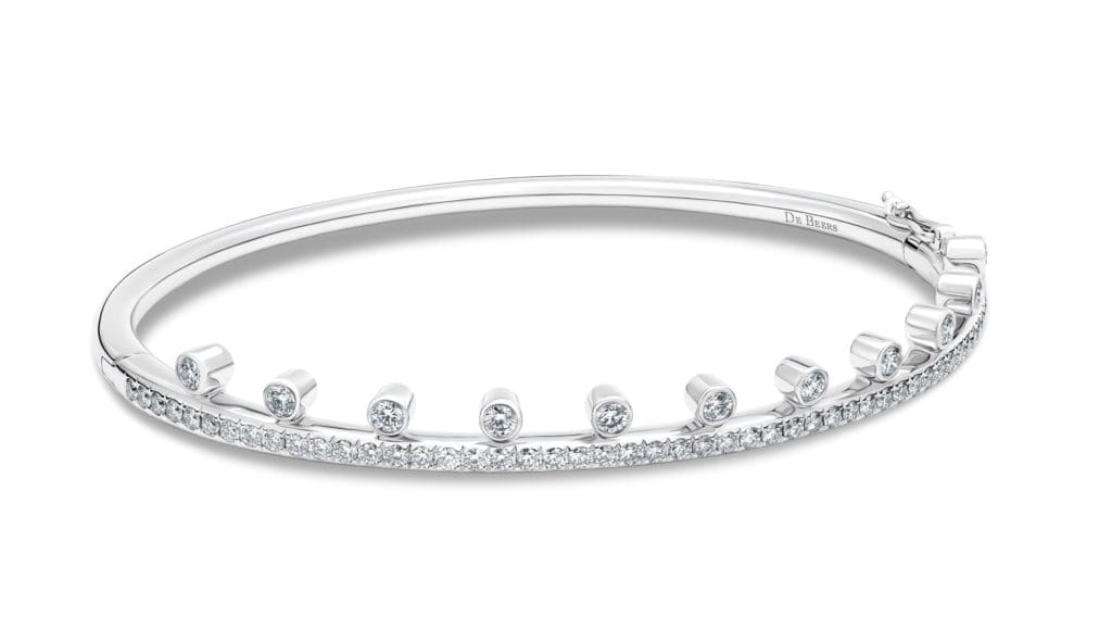 De Beers Jewellers' Dewdrop bracelet is a recent addition to the collection.