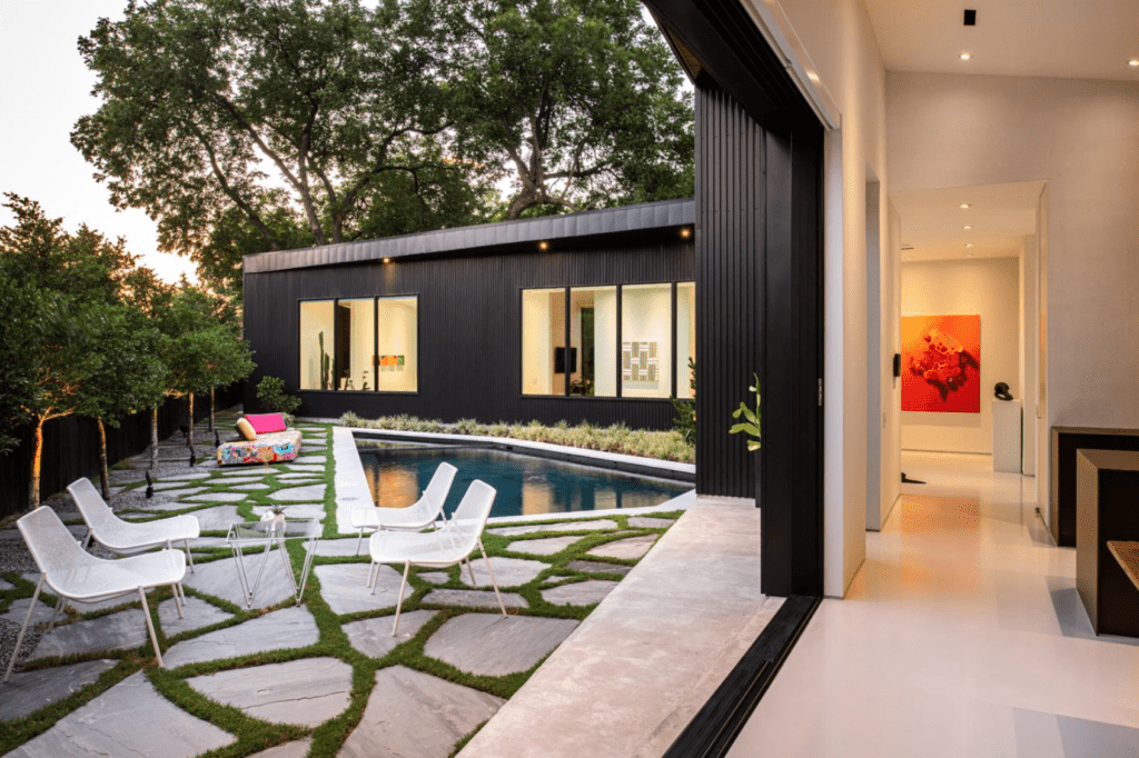 3-Edge Residence, photographed by Robert Tsai