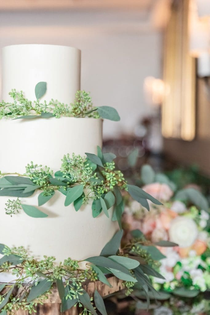 Wedding cake by Katy Pierson. (Photo by Lady Ilg Photography)