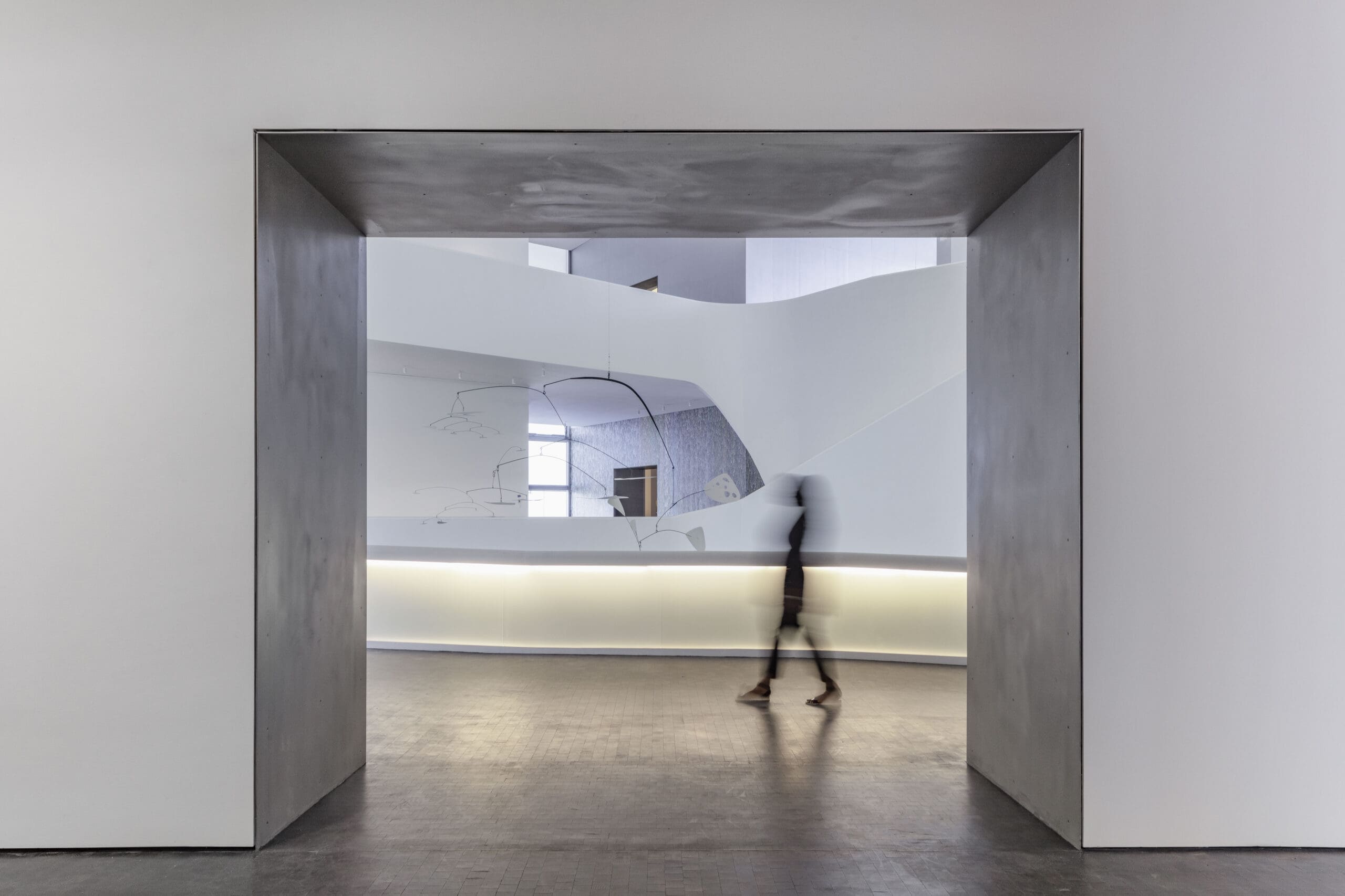 View of the atrium from a gallery in the new Nancy and Rich Kinder Building at the Museum of Fine Arts, Houston. (Photo by Richard Barnes, Courtesy of the Museum of Fine Arts, Houston)