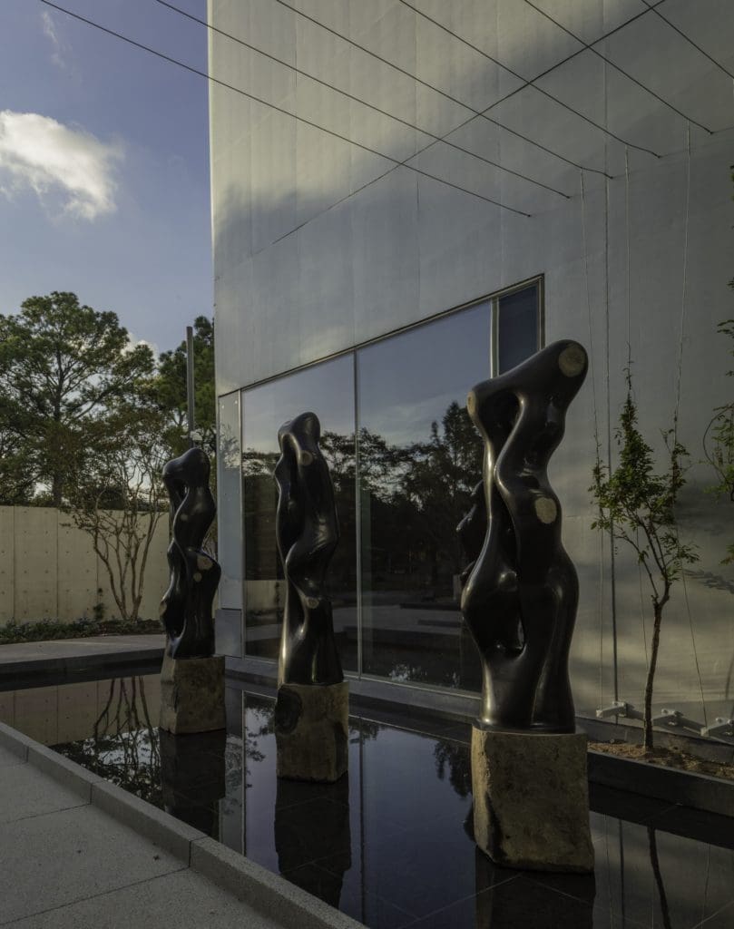 Installation view of Byung Hoon Choi’s 'Scholar’s Way,' designed in 2018 and sited on the west facade of the Nancy and Rich Kinder Building. (Photo by Richard Barnes, Courtesy of the Museum of Fine Arts, Houston)