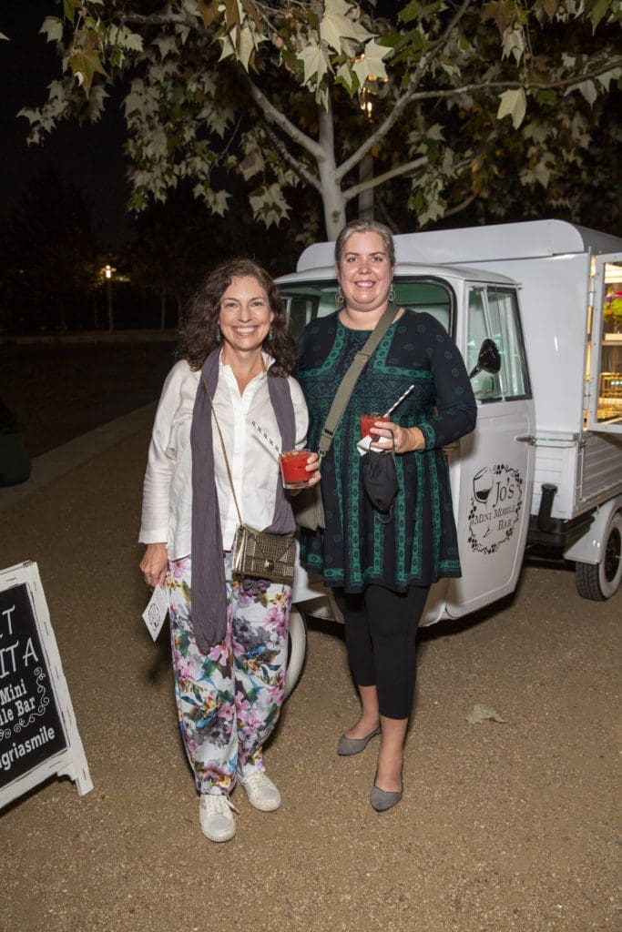 Cullen Geiselman, Meg Malone at the Buffalo Bayou Foundation celebration in Buffalo Bayou park (Photo by Jenny Antill Clifton)