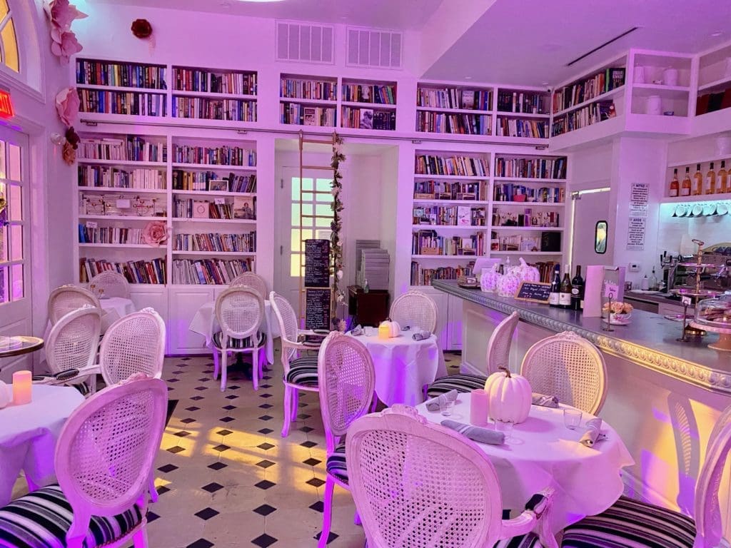 Midtown’s Charming French Cafe Returns With New Restaurant Menus Thanks to its Rare Lawyer Chef