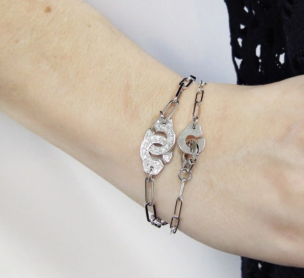 Ylang – Handcuff clasp bracelette (2)