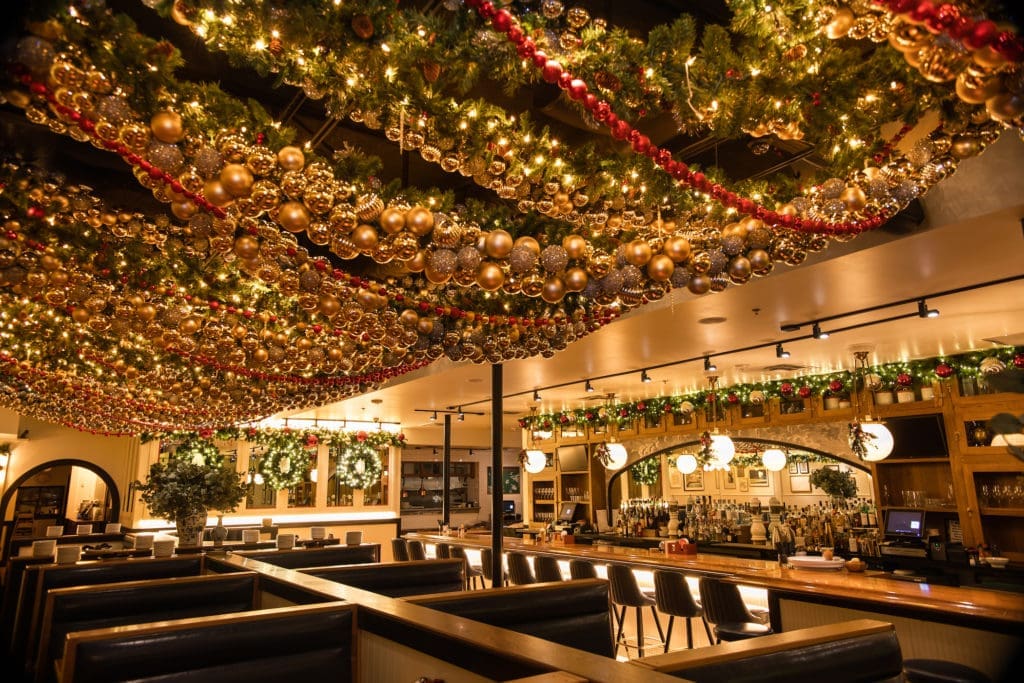 Festive Dallas Scenes to Immerse Yourself in the Holiday Spirit