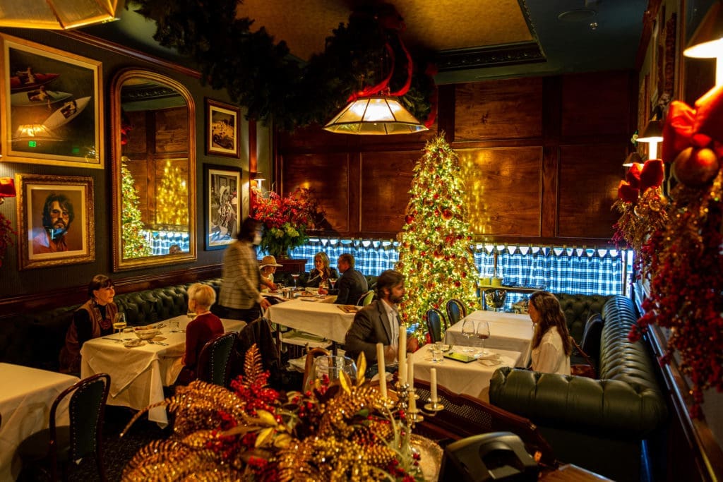 Turner's embraces the holiday season with stunning decor by John Friedman Flowers. (Photo by Jenn Duncan)