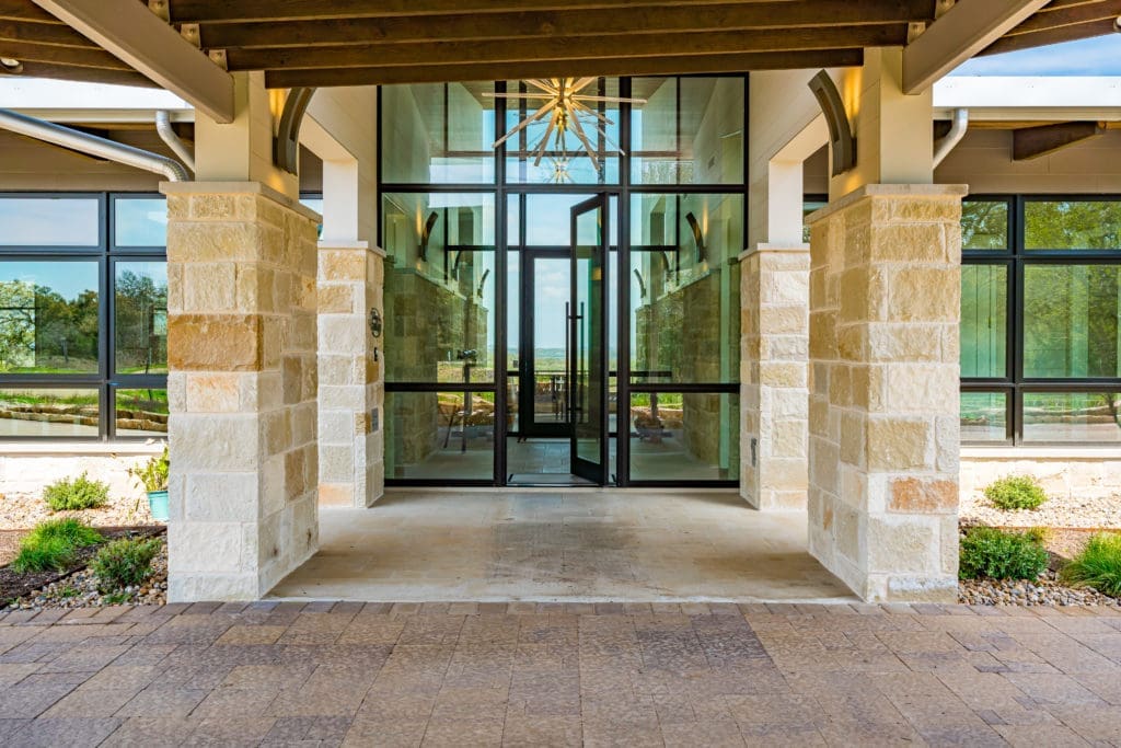 The Barley/Pfeiffer Architecture-designed retreat in the Texas Hill Country features clean contemorary detailing.  (Photo by Mark Adams Media)