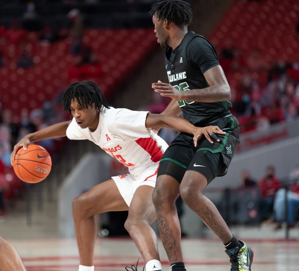 When Tramon Mark plays aggressive. the University of Houston is a much more dangerous team. (Courtesy UH Athletics)