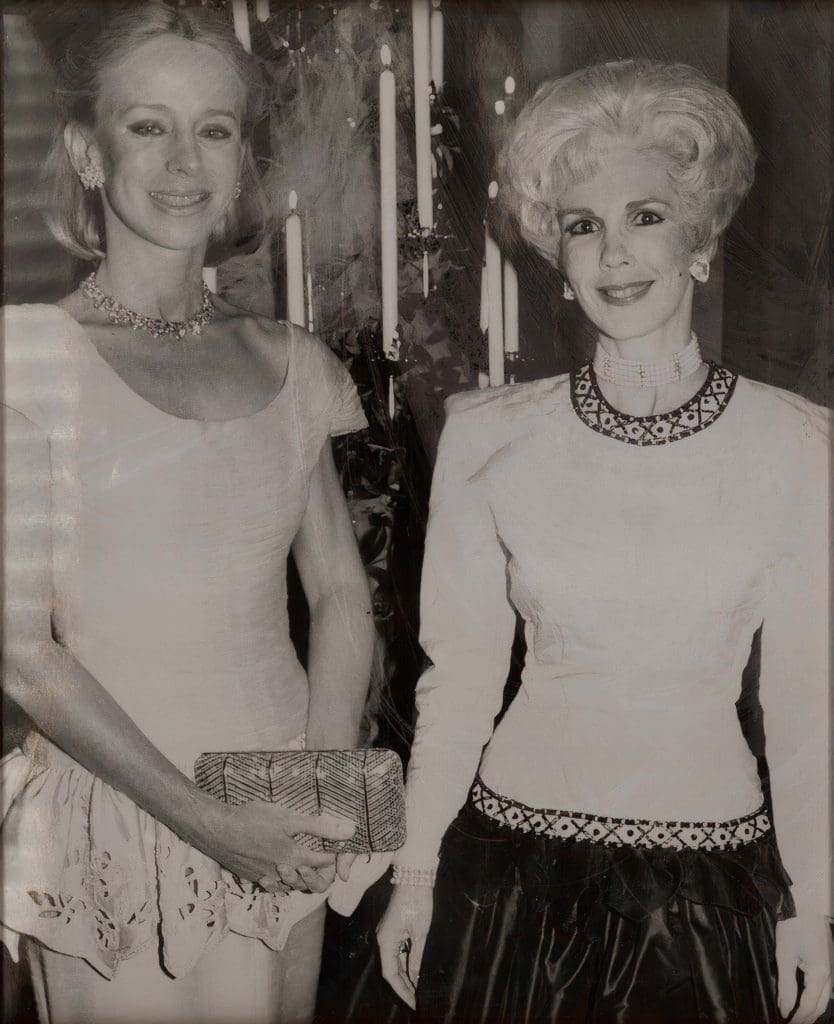 Anne Bass and Shelia
Grant 