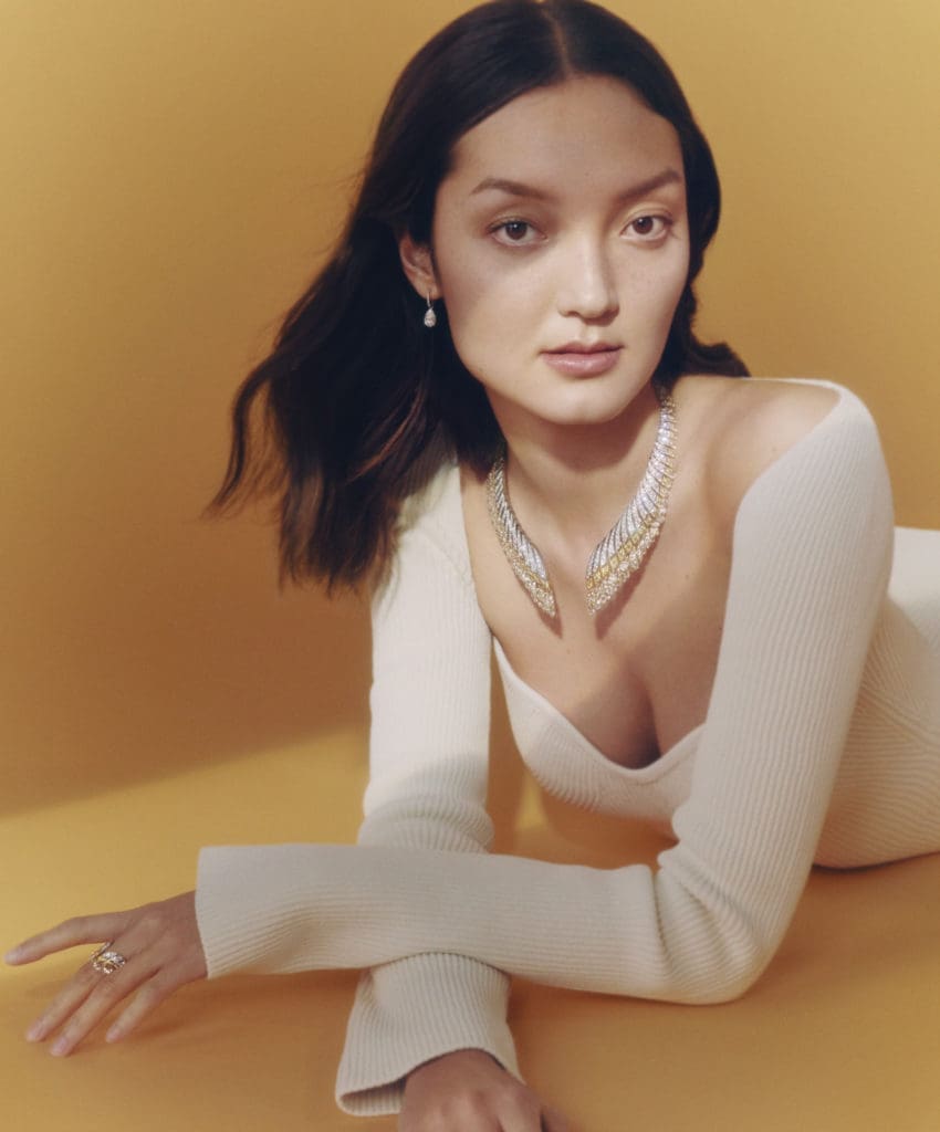 The Namib Wonder necklace with a total carat weight of 64 is a hallmark of De Beers' Reflections on Nature high jewelry collection. (Photo courtesy of De Beers Jewellers)