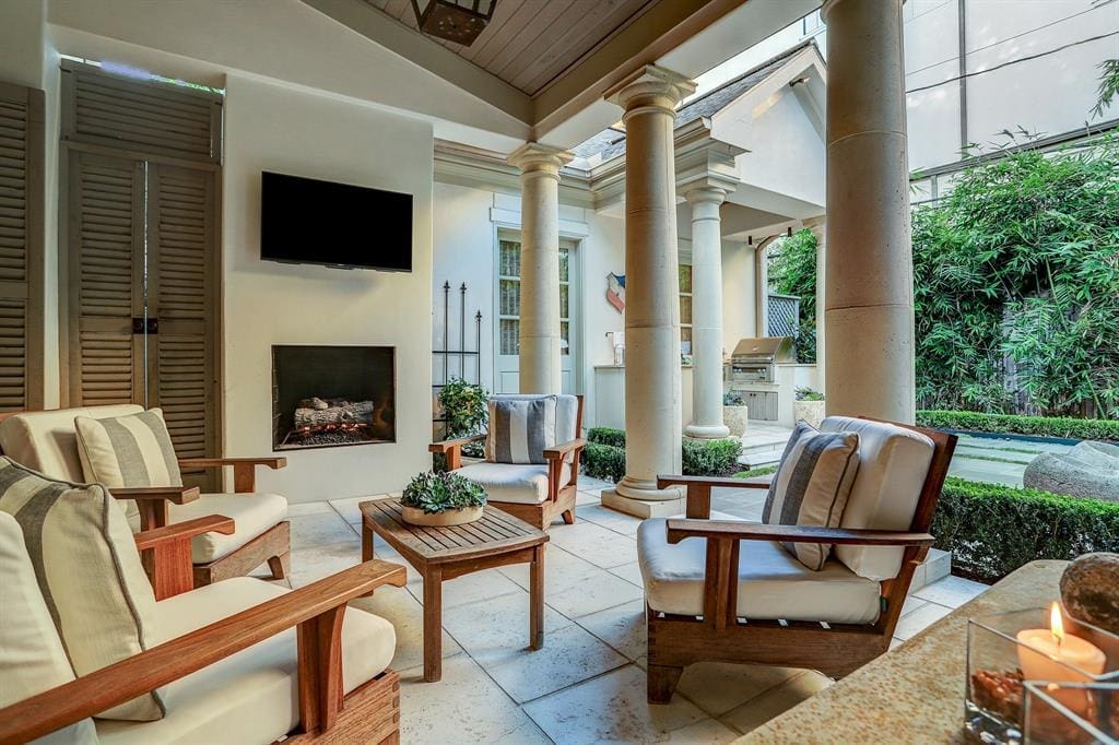 The summer kitchen at 3407 Banbury Place.