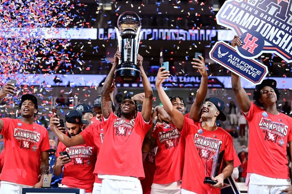 Houston Earned This No. 2 Seed, Now it Plays For True National Respect — Kelvin Sampson’s Team is Prepared to Take What It Wants