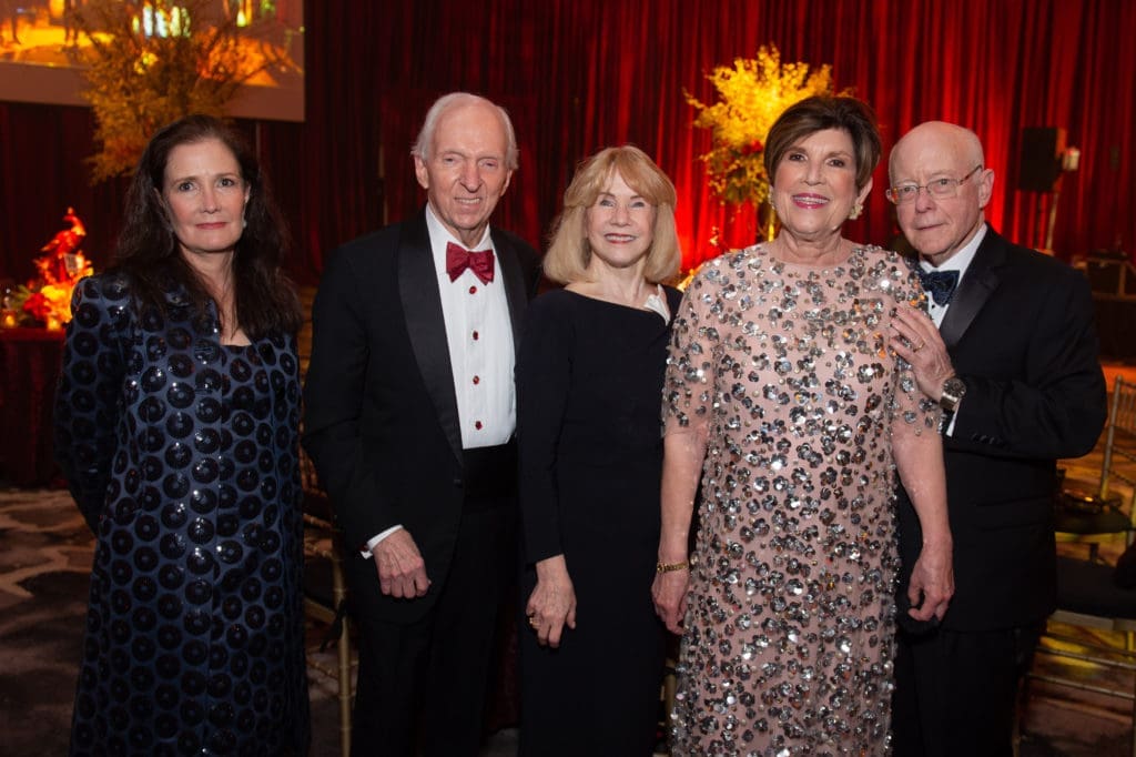 Phoebe Barnard, Edward & Susan Osterberg Jr., and honorees Robin Angly and Miles Smith at the Houston Symphony Ball.  (Photo by Wilson Parish)