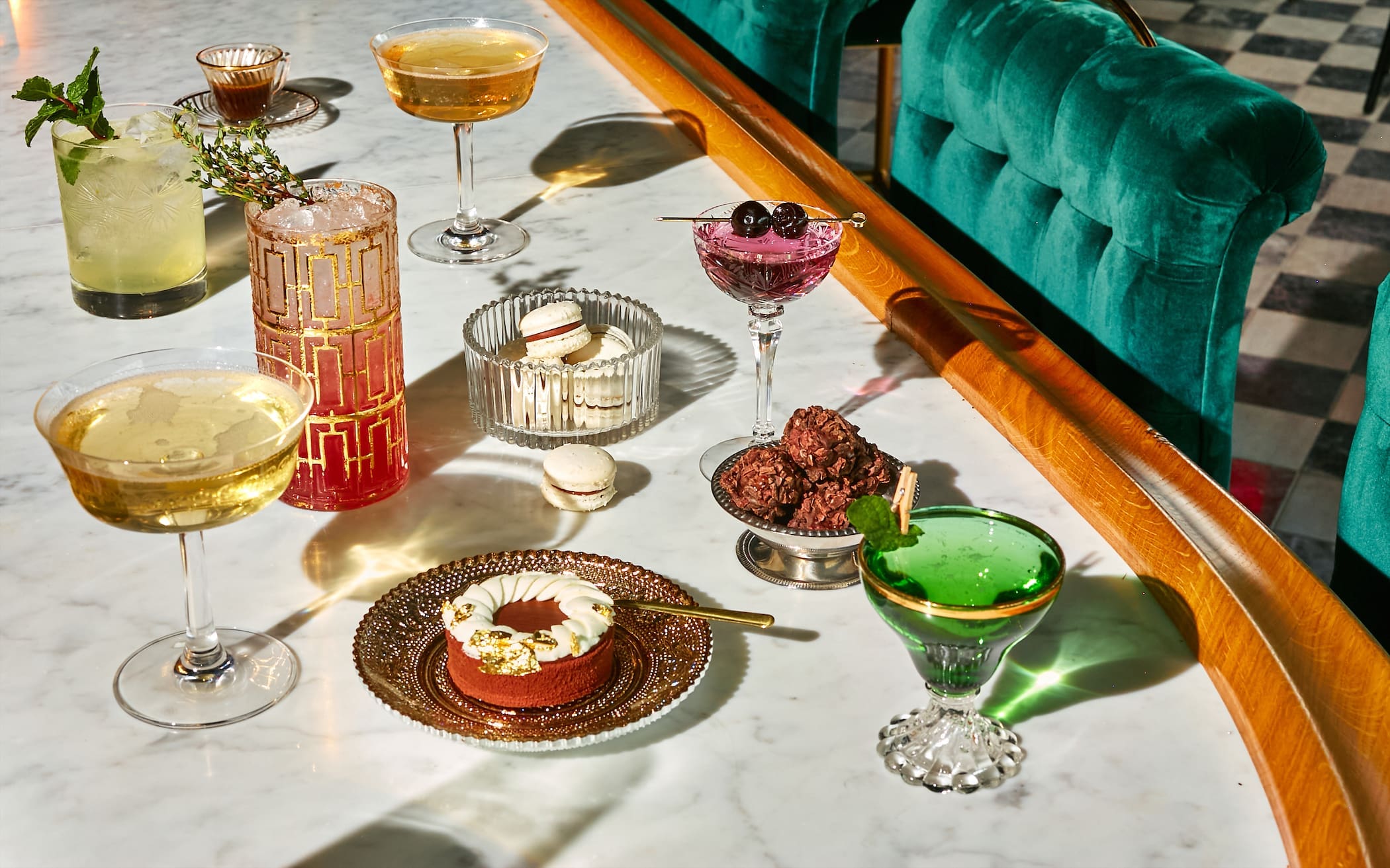 CPE_Dine_Luties_Drink_Dessert_MSK (Photo by Commodore Perry Estate, Auberge Resorts Collection)