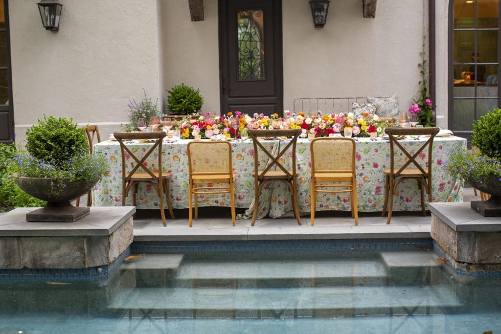 Cali & Bloom provided florals for The Avenue's dinner honoring the Cara Cara design team. (Photo by Jenny Antill Clifton)