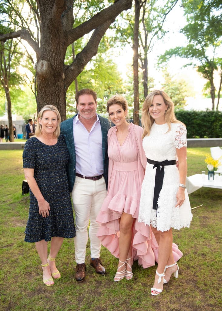 The Family Place’s Annual Fundraiser, ReuNight, Was a Poignant, In-Person Dream