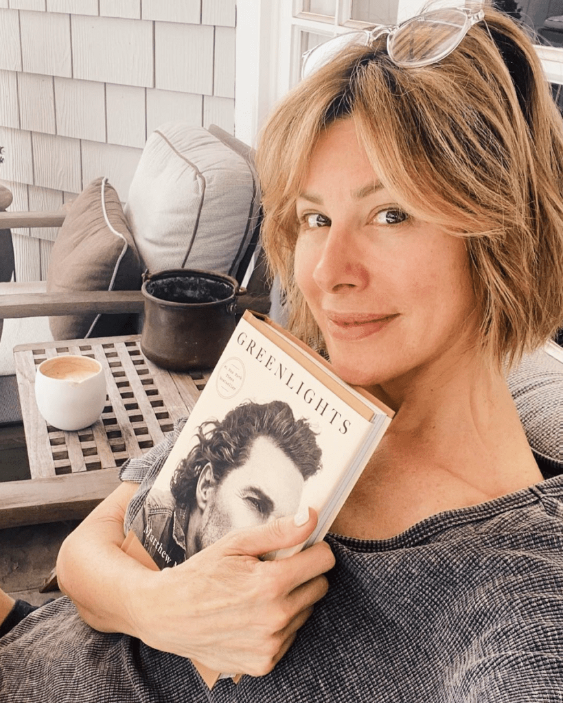 Dominique Sachse boldly goes without makeup in a nod to confirm her authenticity both on and off the You Tube screen.