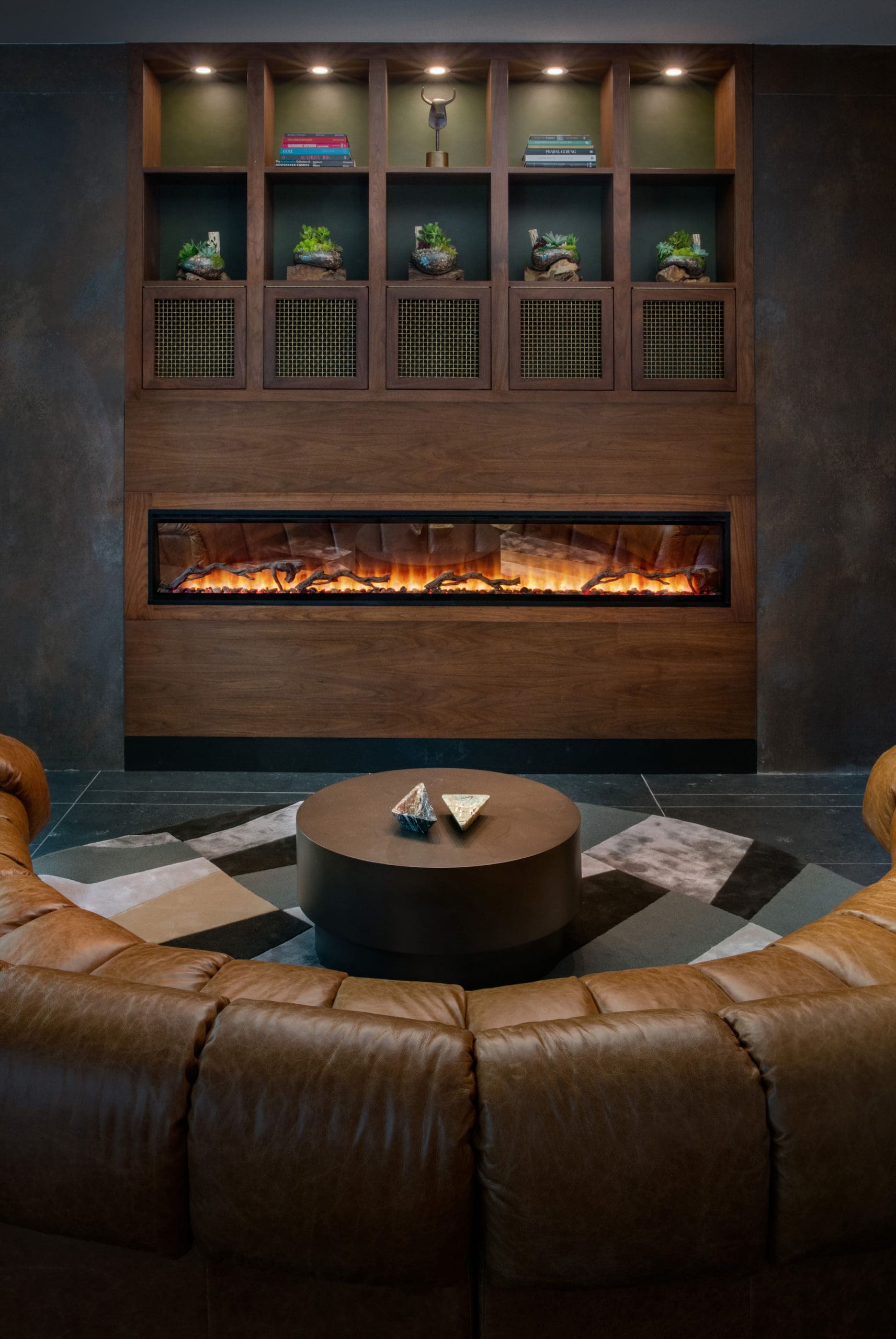 Thompson San Antonio Fireplace Lobby Shot