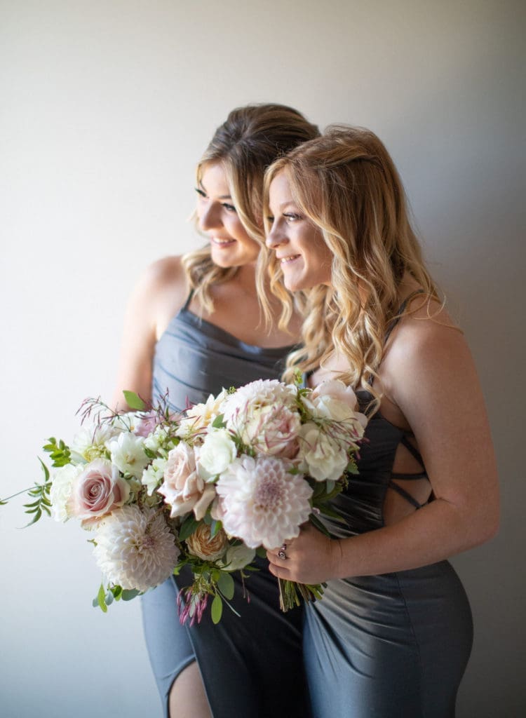 The bride's daughters served as bridesmaids. (Photo courtesy of @elizabethmessina, www.instagram.com/elizabethmessina)    