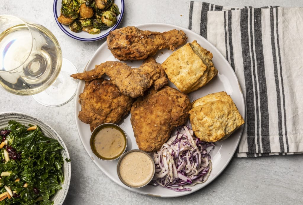 Feges BBQ's new Spring Branch location features fried chicken on its daily menu. (Photo by Julie Soefer)